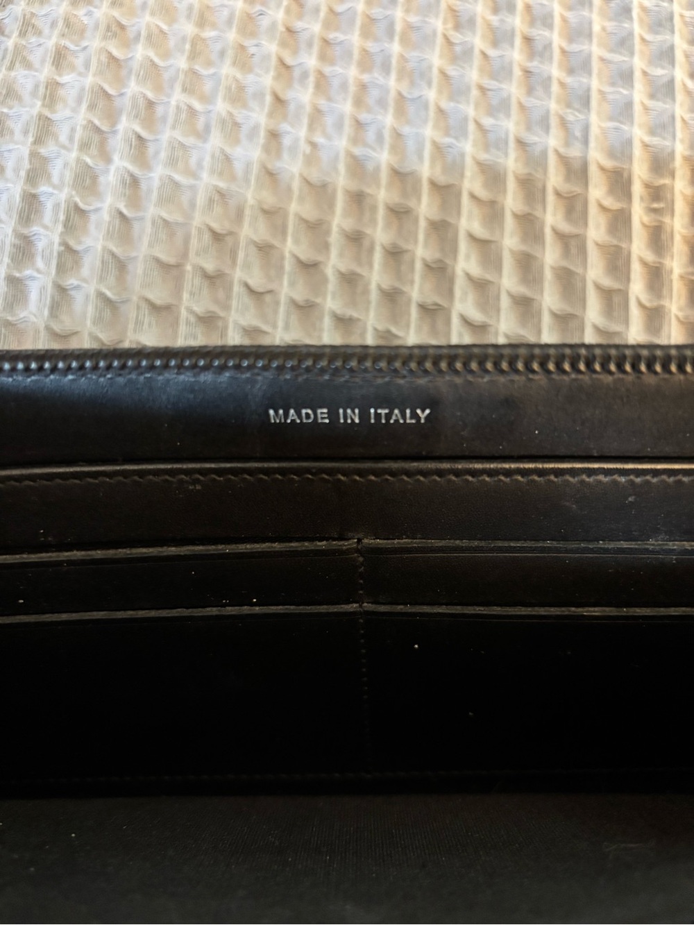 Authentic CHANEL Black Patent Quilted Wallet with Silver CC - Picture 5 of 8